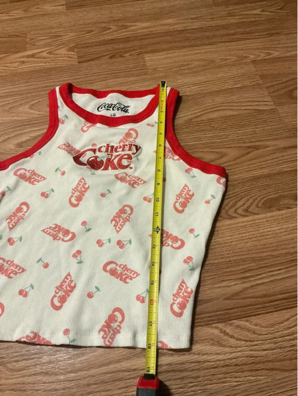 Coca-Cola Cherry Coke Crop Tank Top Size Large - Picture 5 of 5